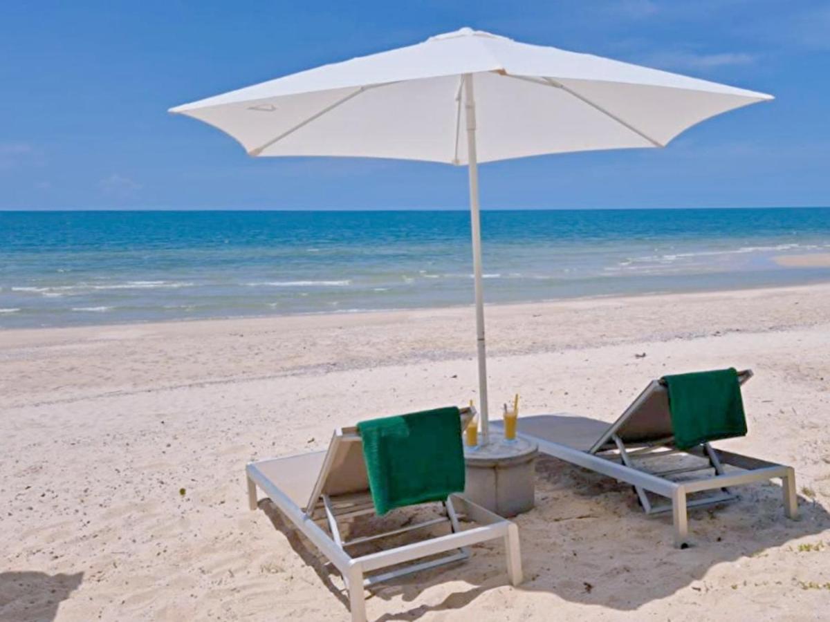 Le Petit Saint Tropez Hotel Khanom Exterior photo