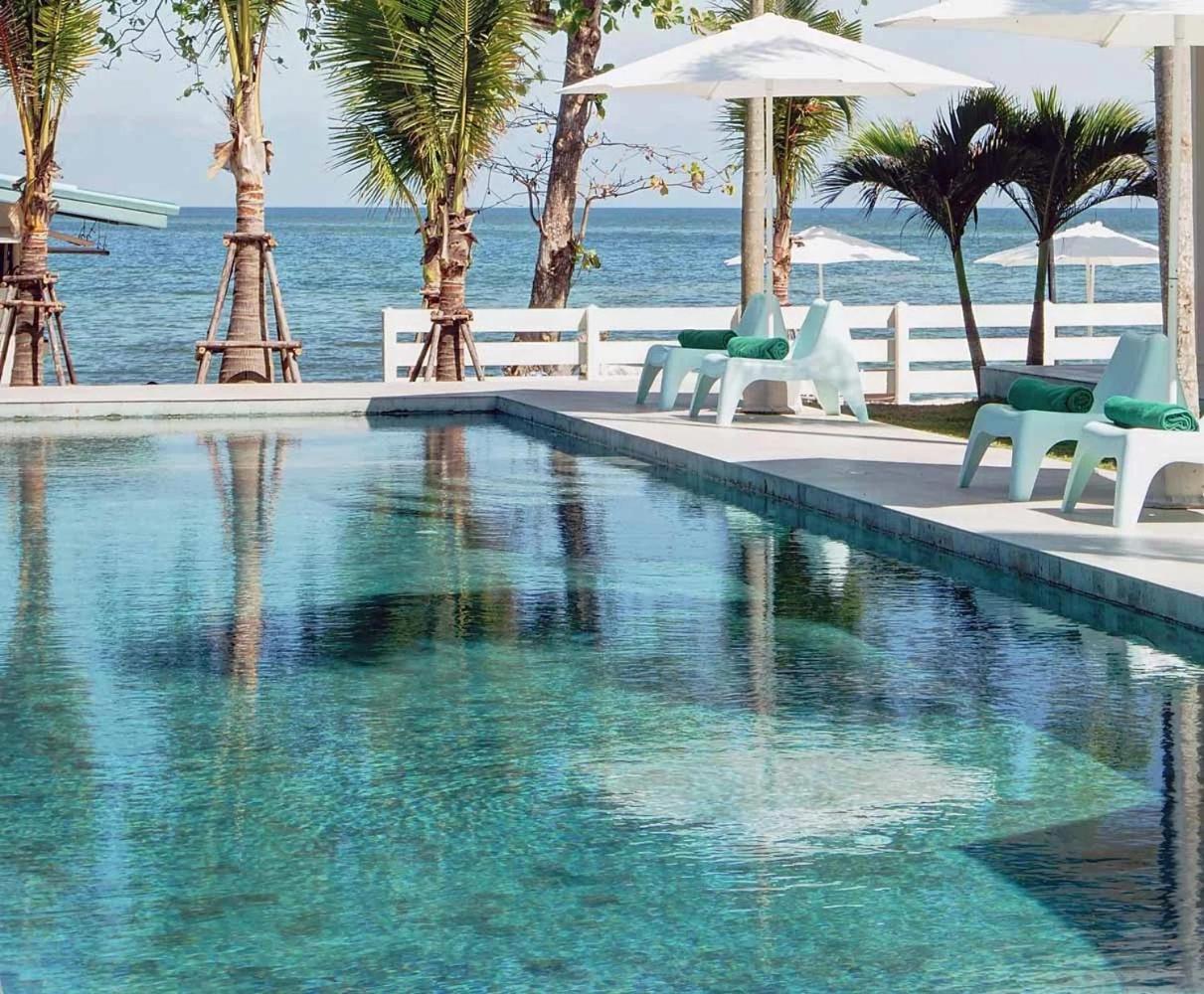 Le Petit Saint Tropez Hotel Khanom Exterior photo