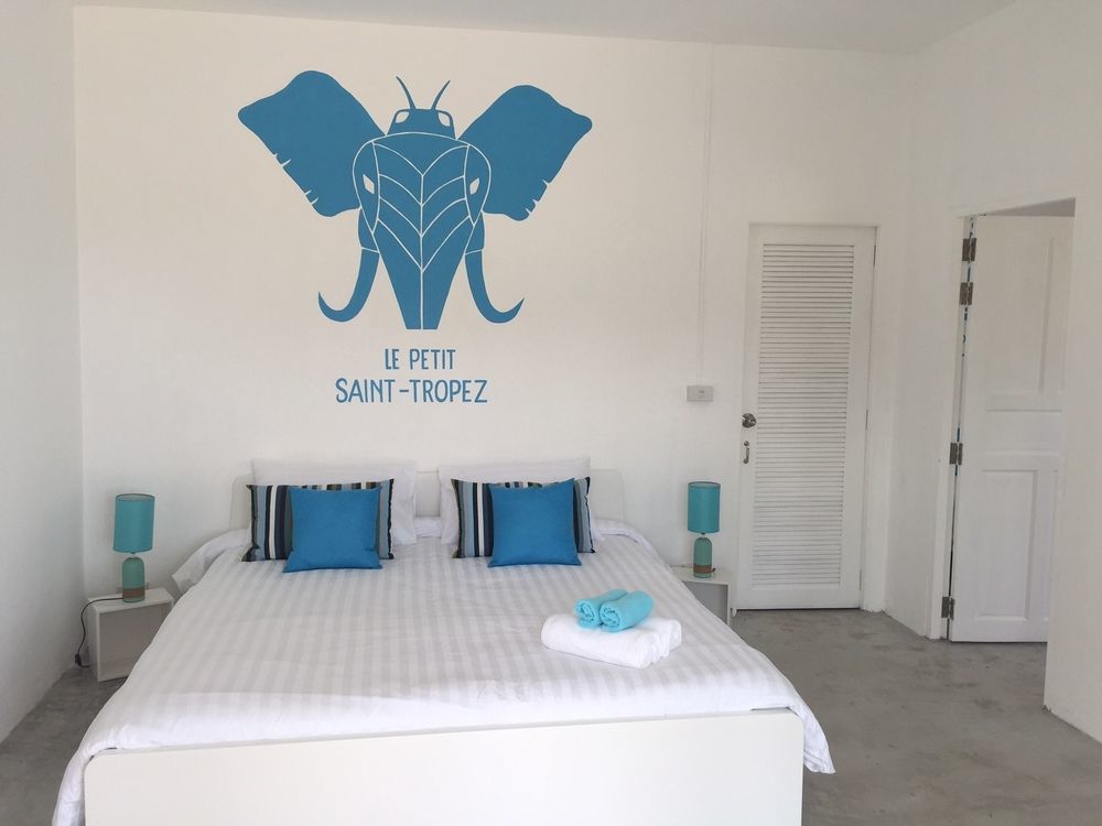Le Petit Saint Tropez Hotel Khanom Exterior photo